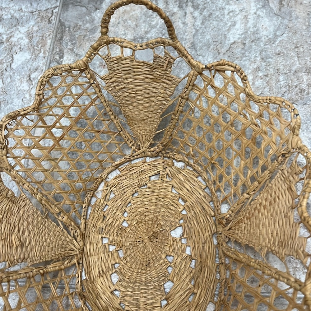 Handmade Woven Basket Made In Italy. With Two Handles. - Picture 10 of 16